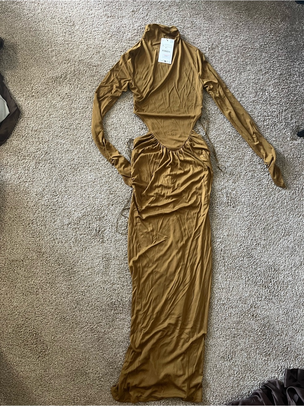 Zara Olive Green Long-Sleeve Cutout Midi Dress - Picture 11 of 11